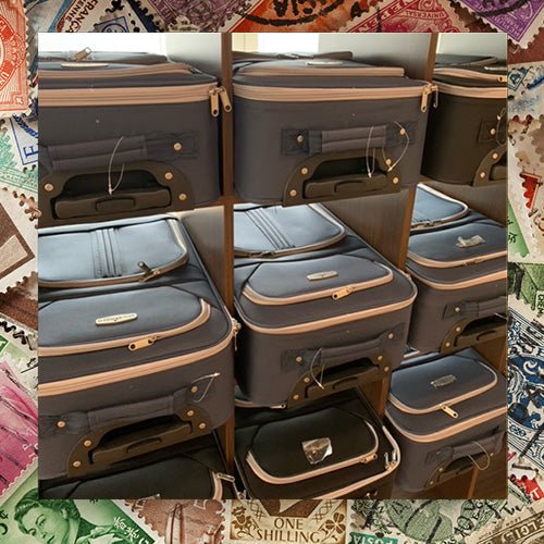 Spannende luxe koffer overvol met duizenden en duizenden postzegels uit alle delen van de wereld! - Edel Collecties